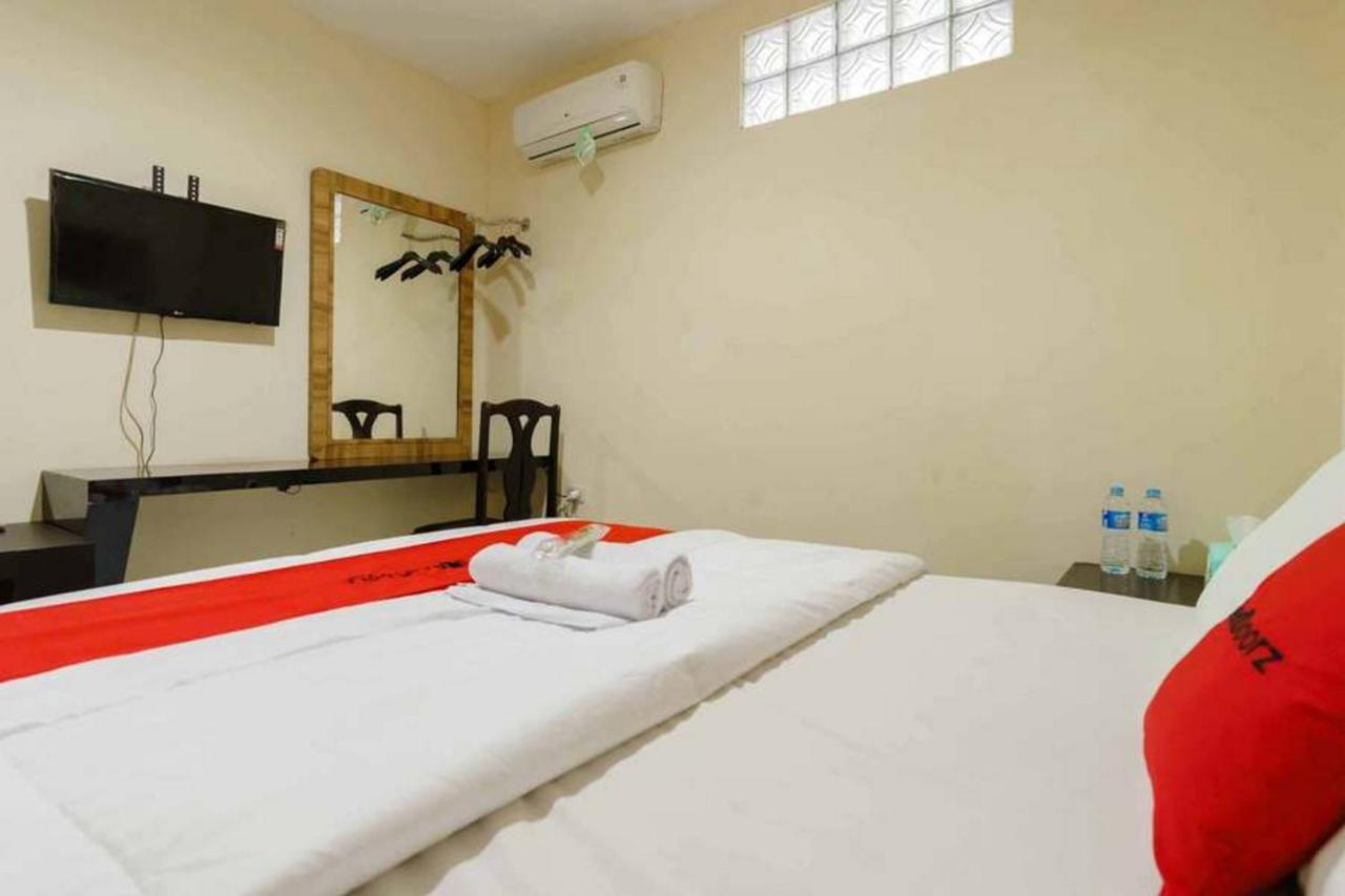 Reddoorz @ Dwipa Wisata Hotel Bandar Lampung Exteriér fotografie